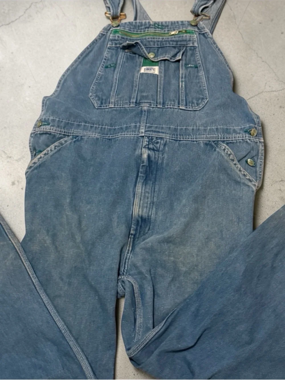 Liberty Overalls 38x34 Denim Bib Distressed Faded Workwear Carpenter - Picture 5 of 10